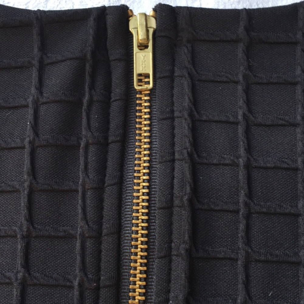 2B Bebe Waffle Keyhole Top - Picture 4 of 7